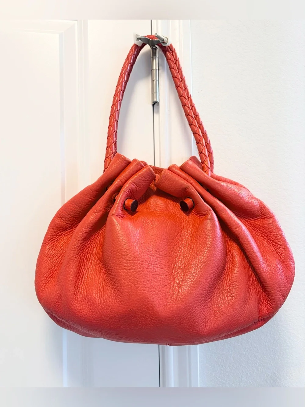 Auth BOTTEGA VENETA Coral Medium Hobo Intreciatto Leather Bag